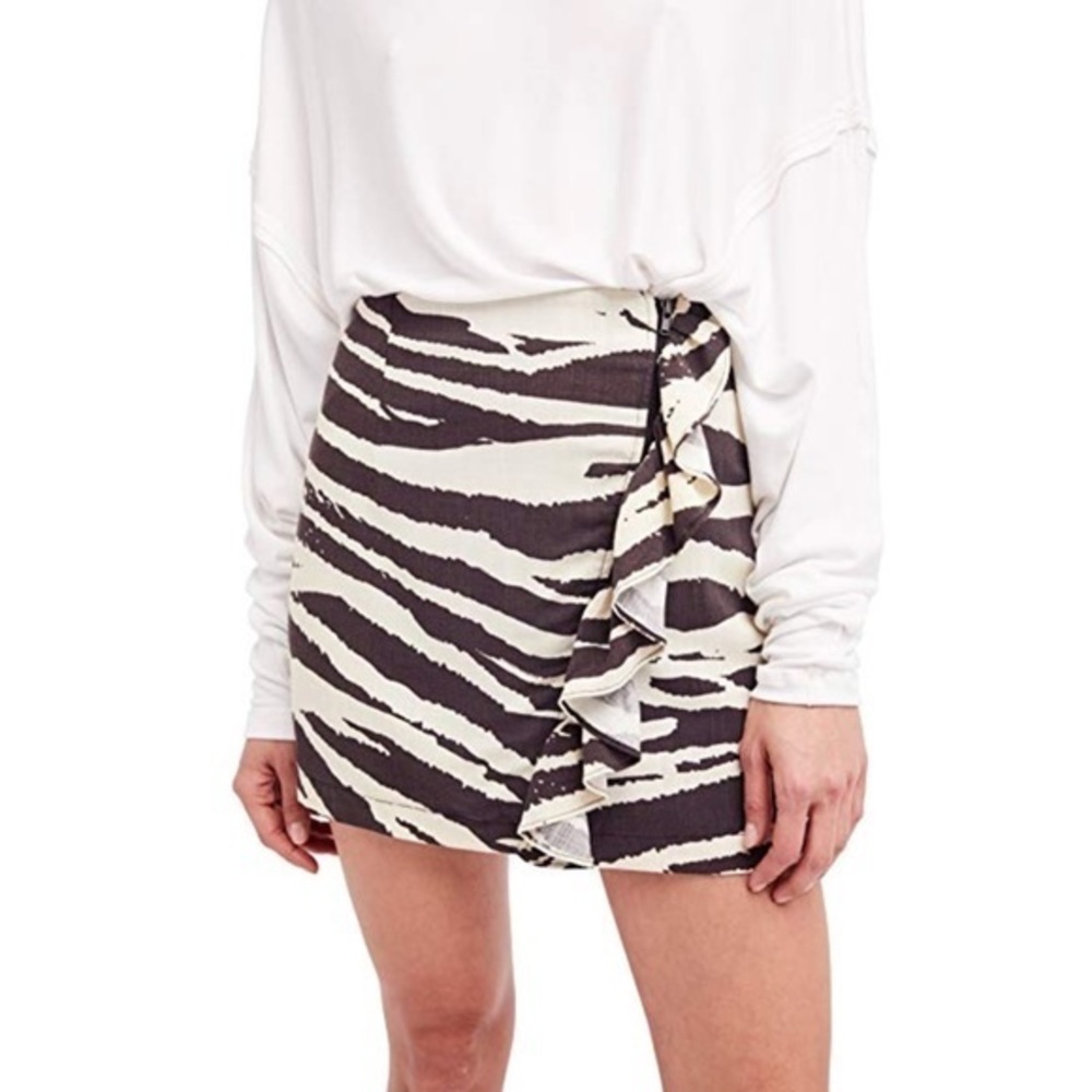 Free people animal print‎ cascade mini skirt size 0